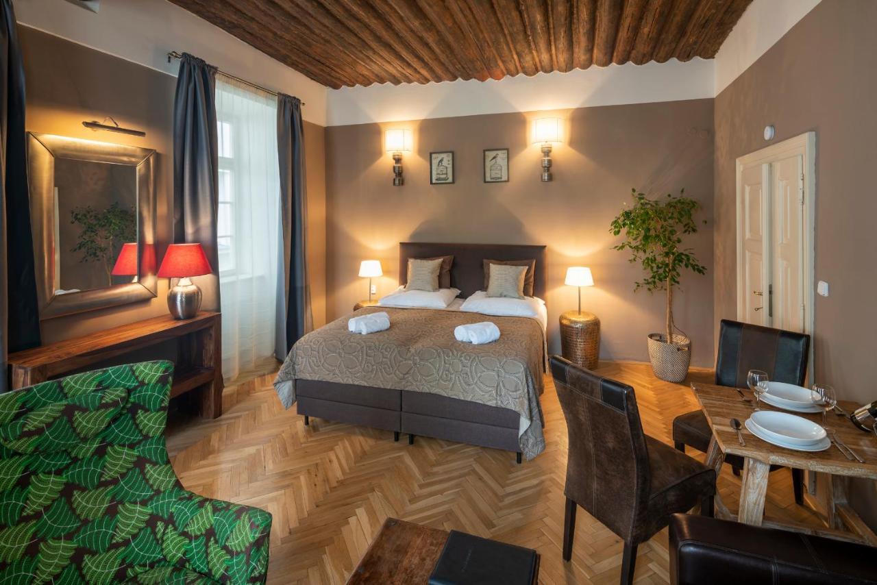Lejlighed Old Town - Michalska 4*